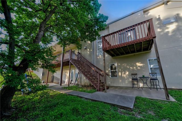 7430 Manchester Avenue, Kansas City, MO 64133