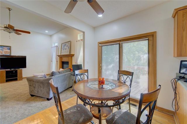 7430 Manchester Avenue, Kansas City, MO 64133
