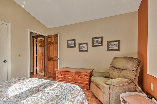 188 Old Milligan Highway, Johnson City, TN 37601