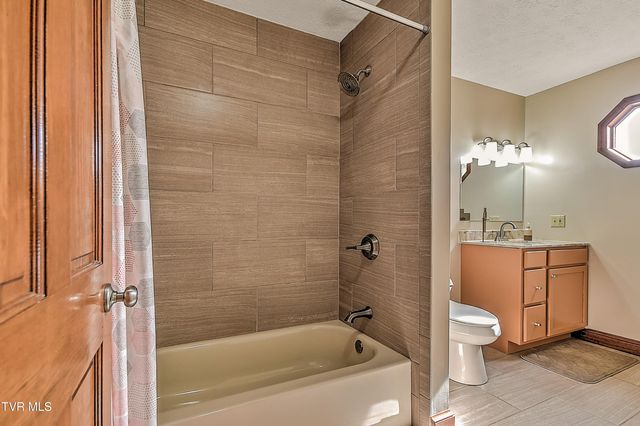 188 Old Milligan Highway, Johnson City, TN 37601