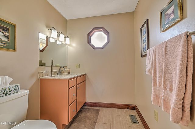 188 Old Milligan Highway, Johnson City, TN 37601