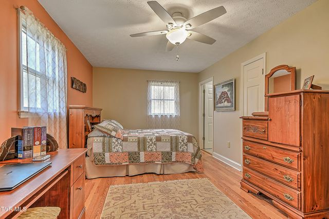 188 Old Milligan Highway, Johnson City, TN 37601