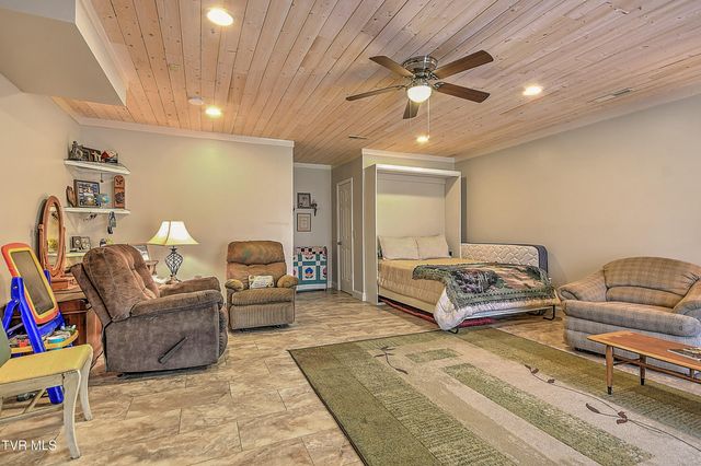 188 Old Milligan Highway, Johnson City, TN 37601