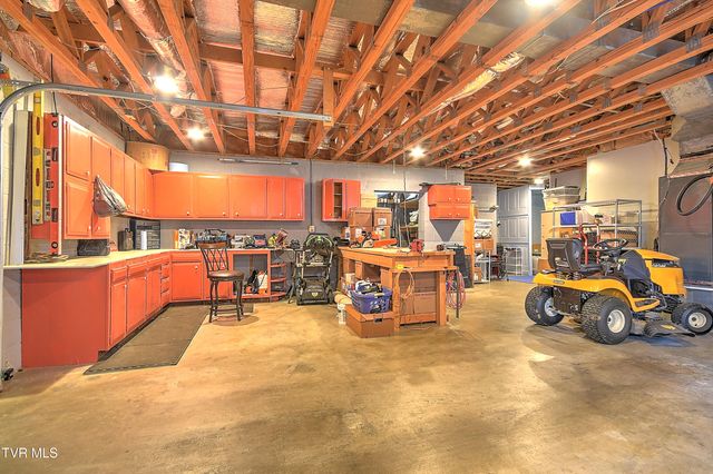 188 Old Milligan Highway, Johnson City, TN 37601