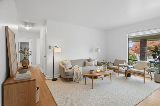 11200 Linda Dr, Auburn, CA 95602