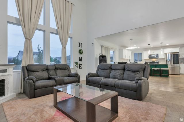 6529 W YAWKEY WAY, Herriman, UT 84096
