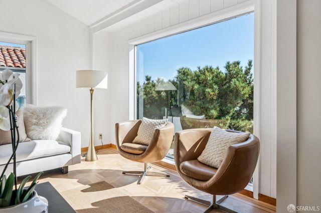 12 Crestlake Drive, San Francisco, CA 94132