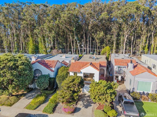 12 Crestlake Drive, San Francisco, CA 94132