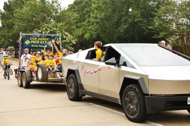 9827 Audubon Park Drive, Spring, TX 77379