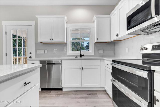 340 Persimmon Road, Calabash, NC 28467