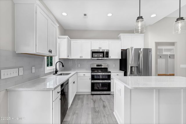 340 Persimmon Road, Calabash, NC 28467