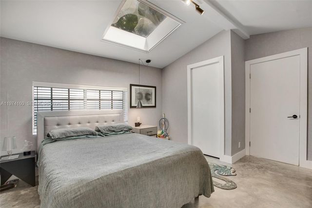 10659 NE 10th Pl, Miami Shores, FL 33138