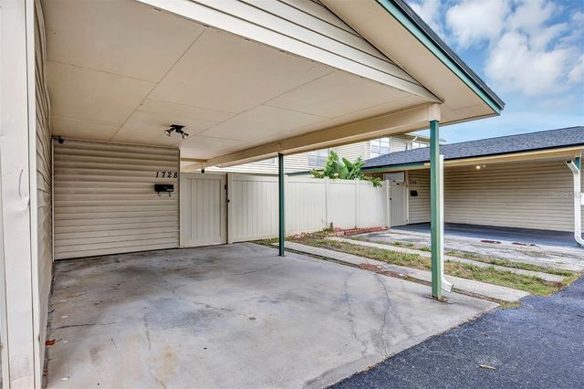 1728 TOWNHALL LANE 1728, Orlando, FL 32807