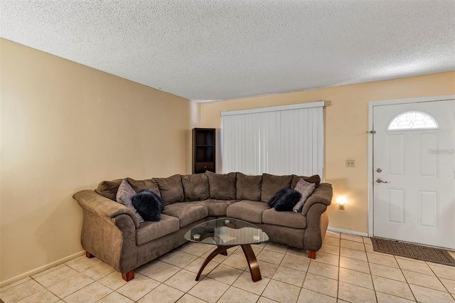 1728 TOWNHALL LANE 1728, Orlando, FL 32807