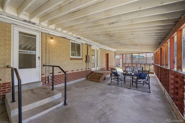 2967 W Tanforan Drive, Englewood, CO 80110