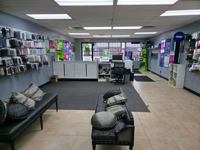 16541 W Warren Avenue, Detroit City, MI 48228