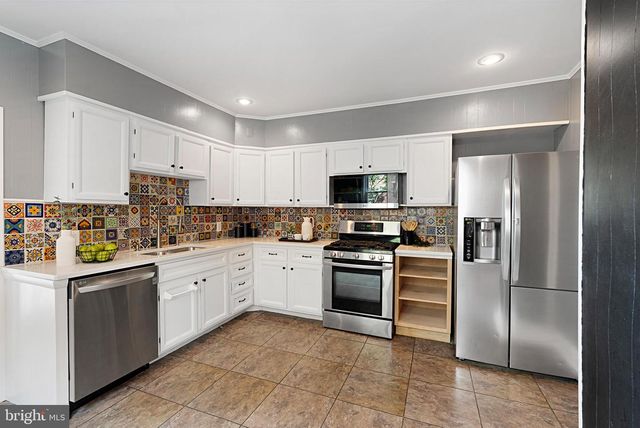1018 UNION AVE, Baltimore, MD 21211