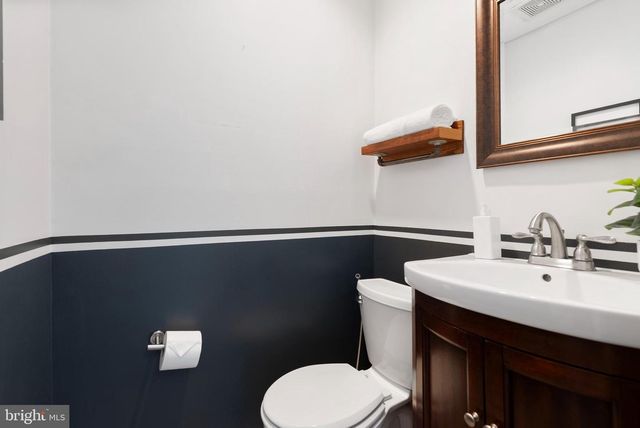 1018 UNION AVE, Baltimore, MD 21211