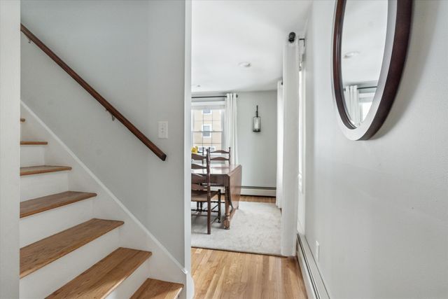 4 Nightingale Road, Nashua, NH 03062