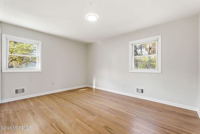 22 Prince Road, East Brunswick, NJ 08816