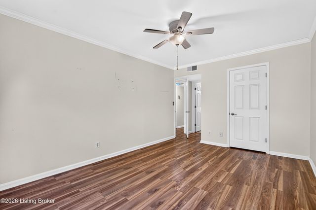 521 Zorn Ave APT C12, Louisville, KY 40206