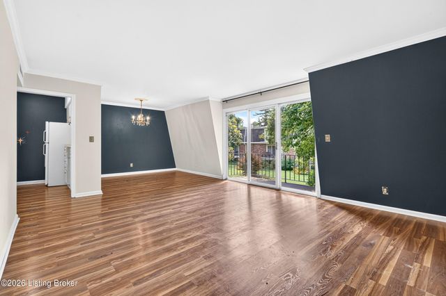 521 Zorn Ave APT C12, Louisville, KY 40206