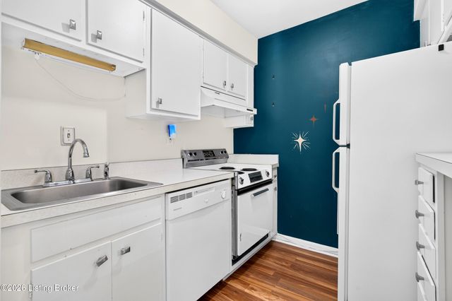521 Zorn Ave APT C12, Louisville, KY 40206