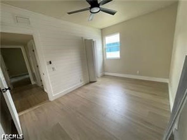 466 Wilma AVE, Fort Myers, FL 33905