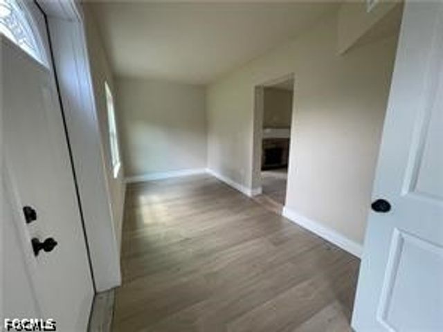 466 Wilma AVE, Fort Myers, FL 33905