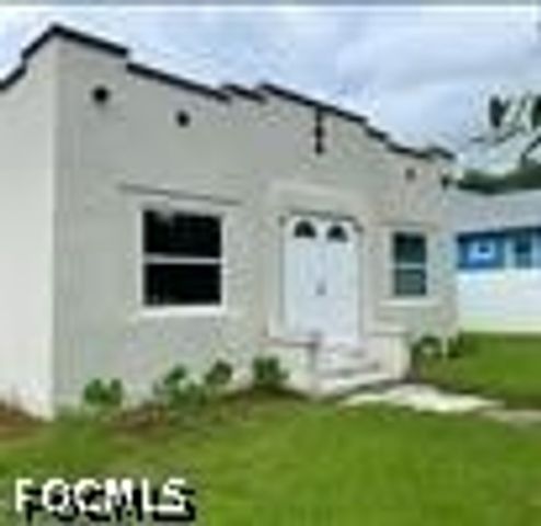 466 Wilma AVE, Fort Myers, FL 33905