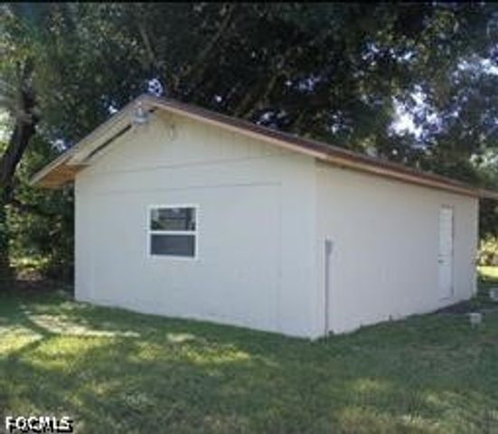 466 Wilma AVE, Fort Myers, FL 33905