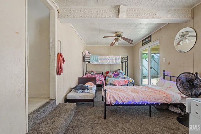 2701 N Inyo Street, Bakersfield, CA 93305