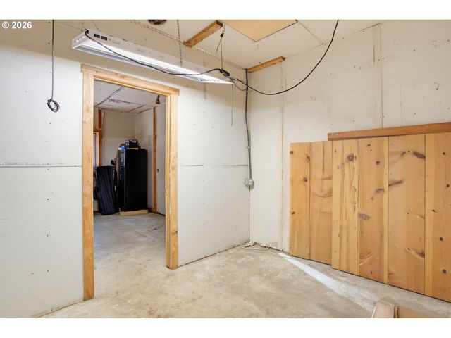 17716 Ne 232ND Ave, Brush Prairie, WA 98606