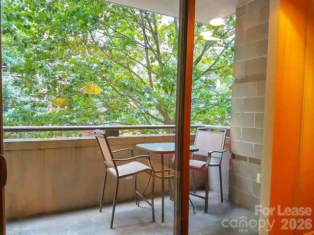 718 Trade Street 210, Charlotte, NC 28202