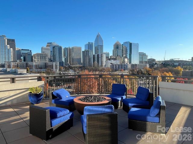 718 Trade Street 210, Charlotte, NC 28202