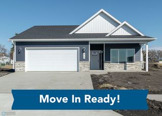 3712 27th Street S, Moorhead, MN 56560