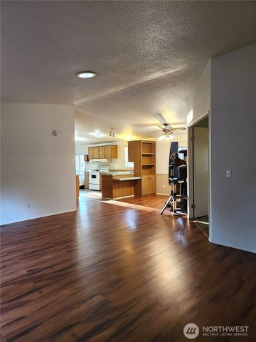 231 SE Whitener Road, Shelton, WA 98584