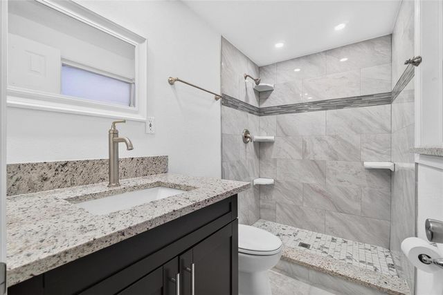 8700 58TH LANE N, Pinellas Park, FL 33782