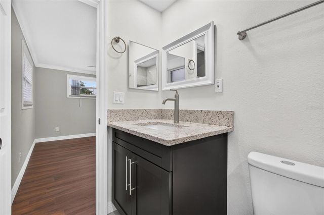 8700 58TH LANE N, Pinellas Park, FL 33782