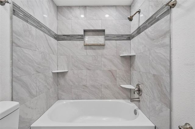8700 58TH LANE N, Pinellas Park, FL 33782