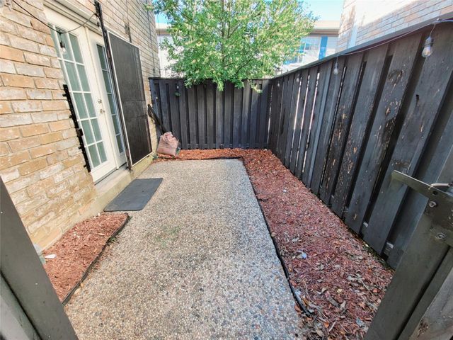 7900 Westheimer Road 255, Houston, TX 77063
