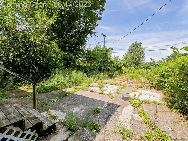 348 Monterey Street, Highland Park, MI 48203