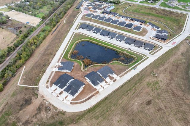 843 S Wybern St, Valley Center, KS 67147