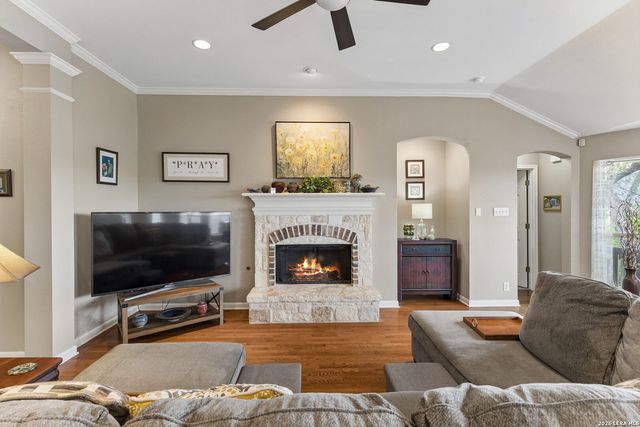 535 Mesa Bluff, San Antonio, TX 78258