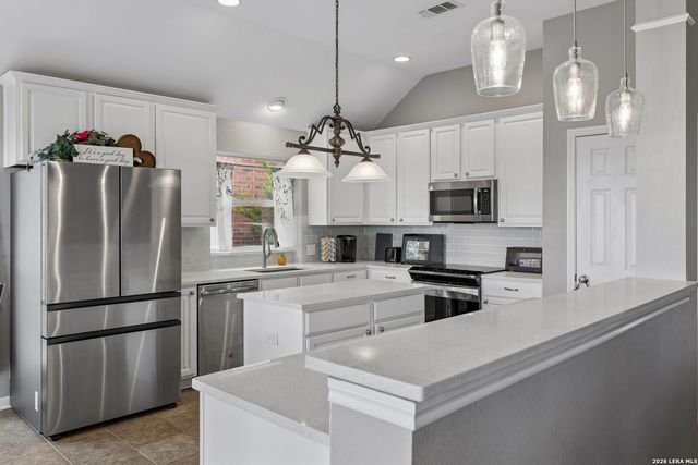 535 Mesa Bluff, San Antonio, TX 78258