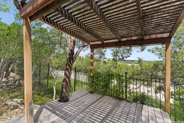 535 Mesa Bluff, San Antonio, TX 78258