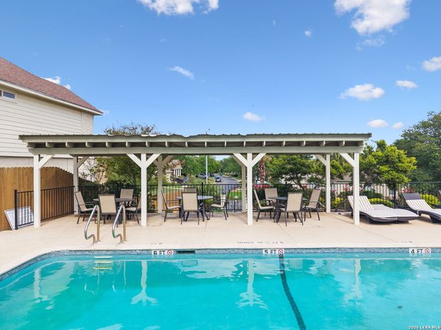 535 Mesa Bluff, San Antonio, TX 78258