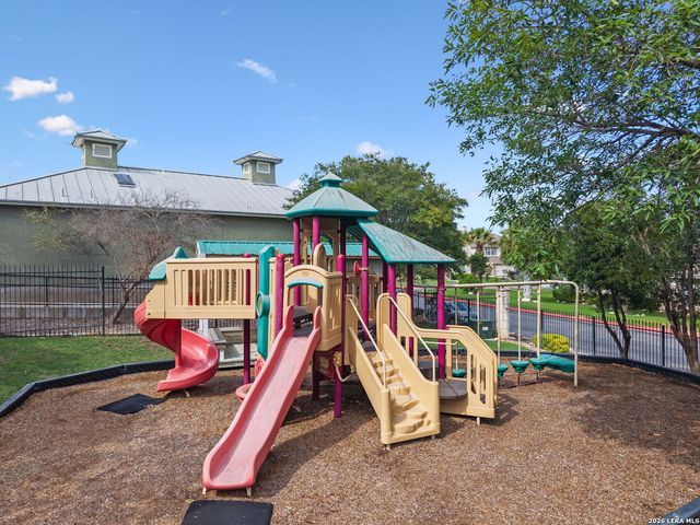 535 Mesa Bluff, San Antonio, TX 78258