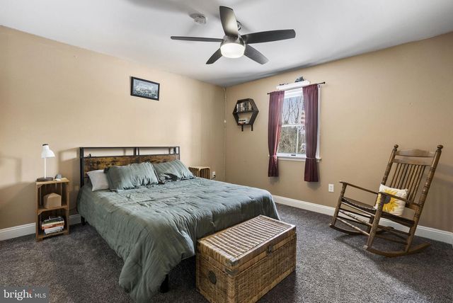 111 BRIARWOOD DR, Downingtown, PA 19335