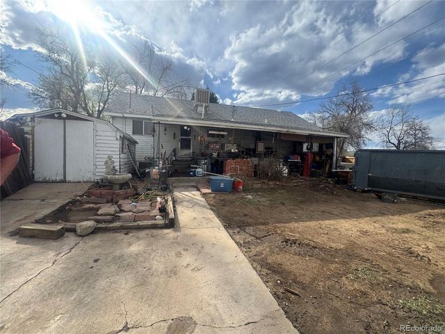 3100 S Pearl St, Englewood, CO 80113